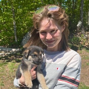 Meet your Posher, Teresa